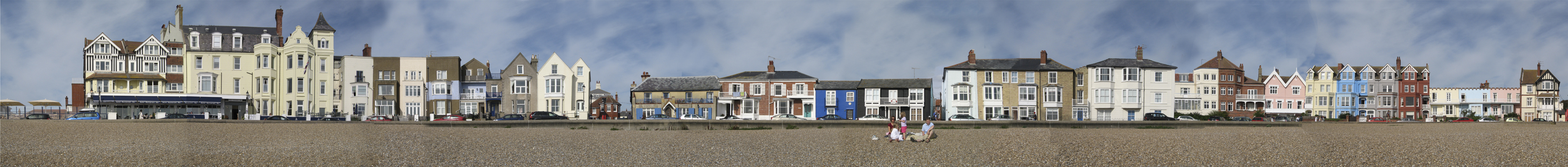 Aldeburgh sea front north from the Brudenell Hotel